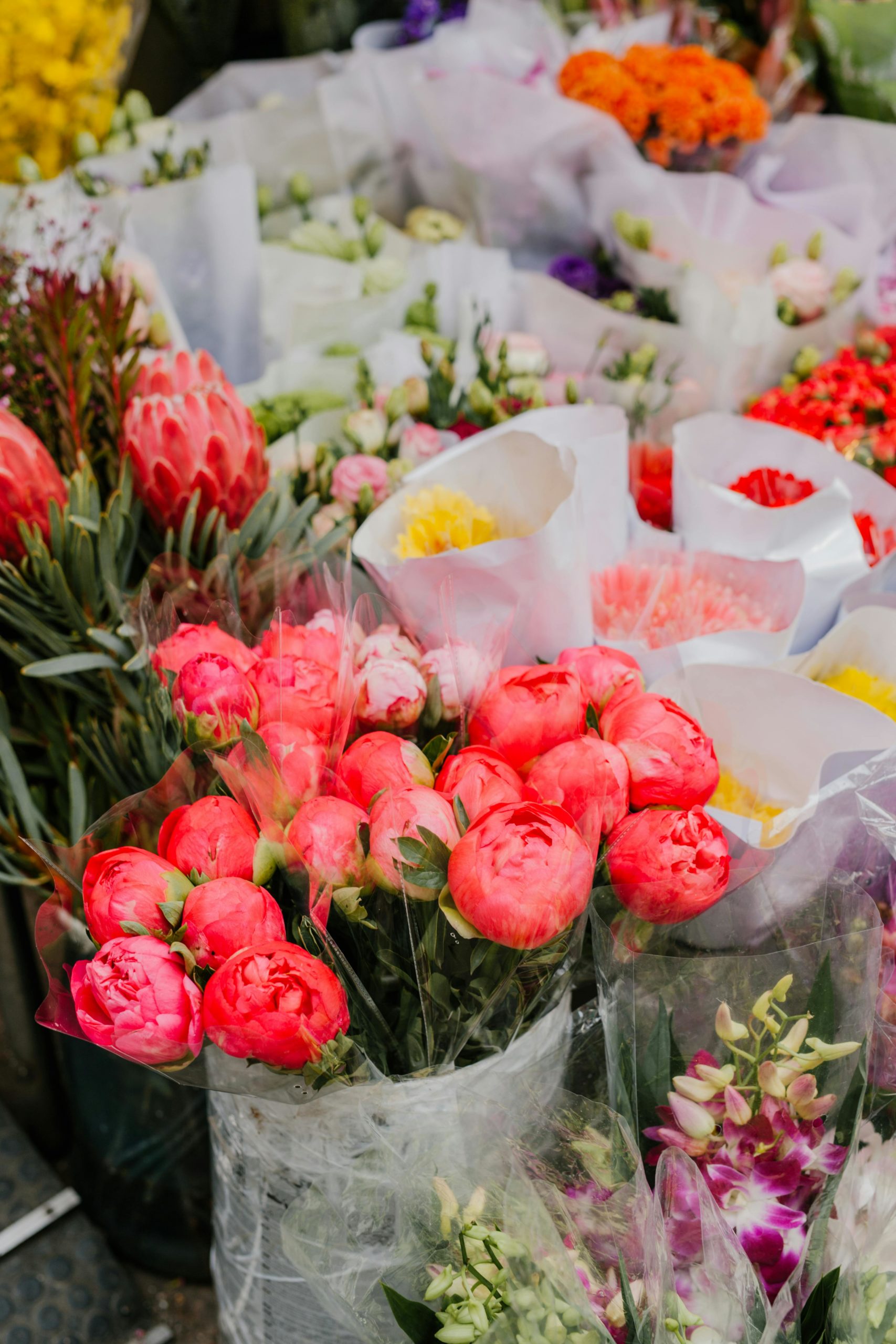 Event flower arrangements Los Angeles centerpiece display